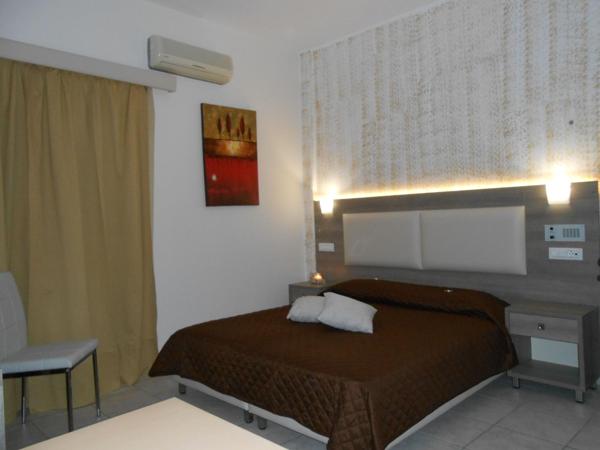 Voula Hotel Hersonissos  Exterior foto